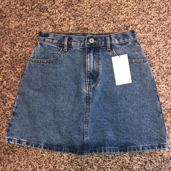 Brandy Melville Dresses & Skirts - Brandy Melville Juliette Denim Skirt